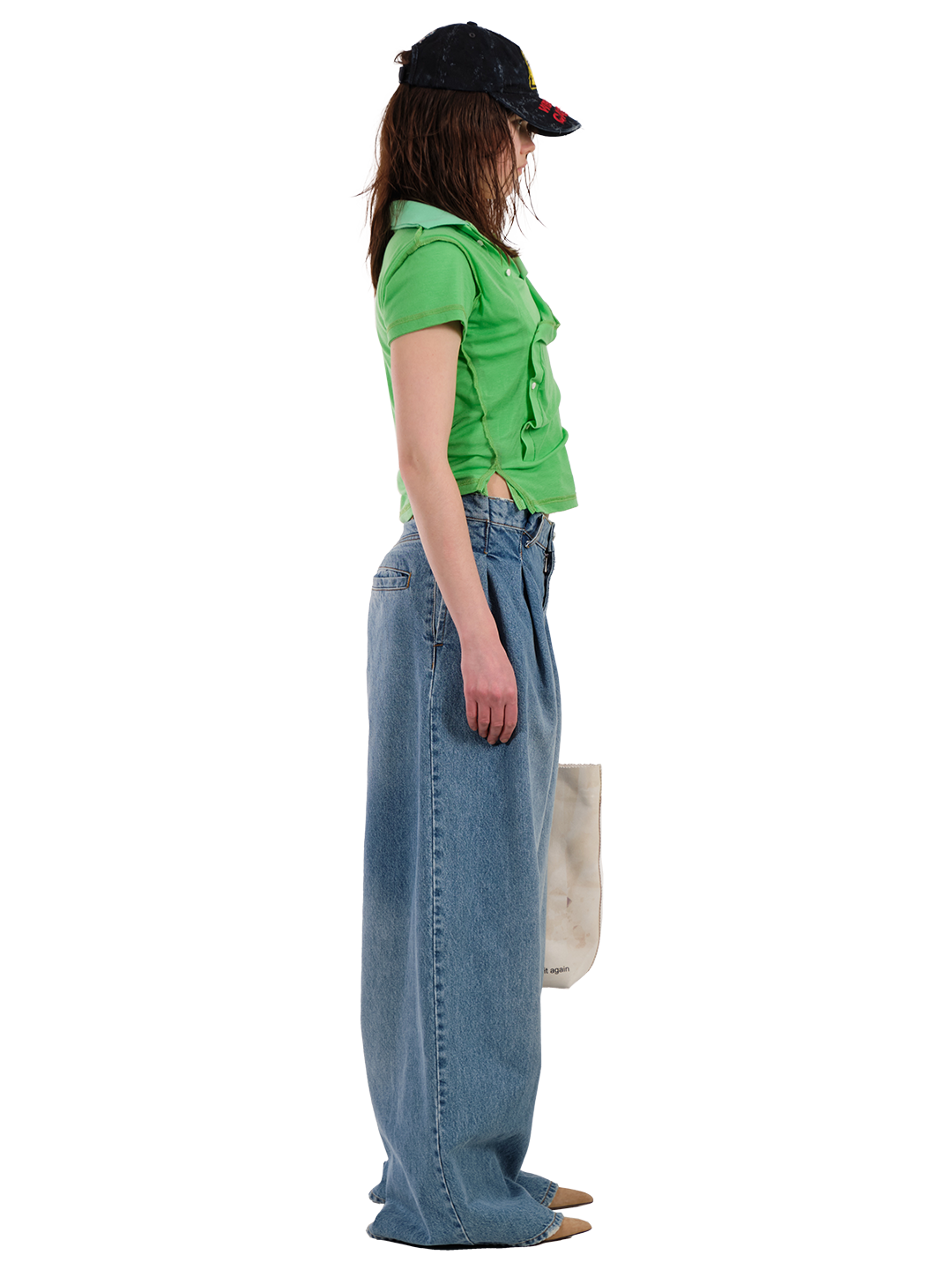 PLEATED JEANS