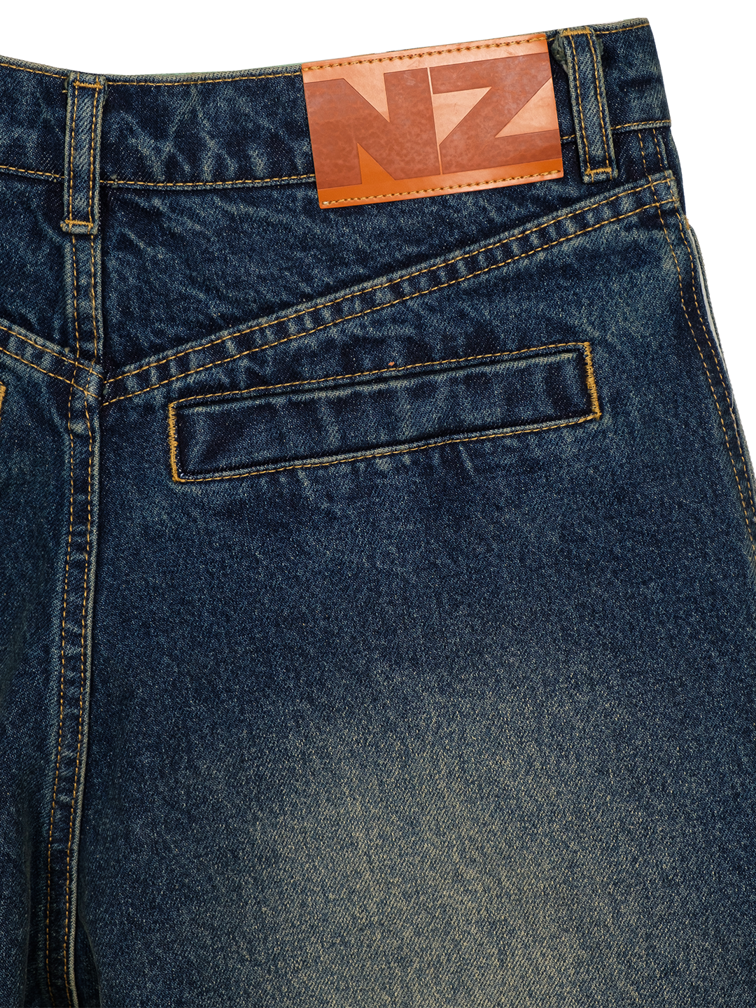 PLEATED JEANS