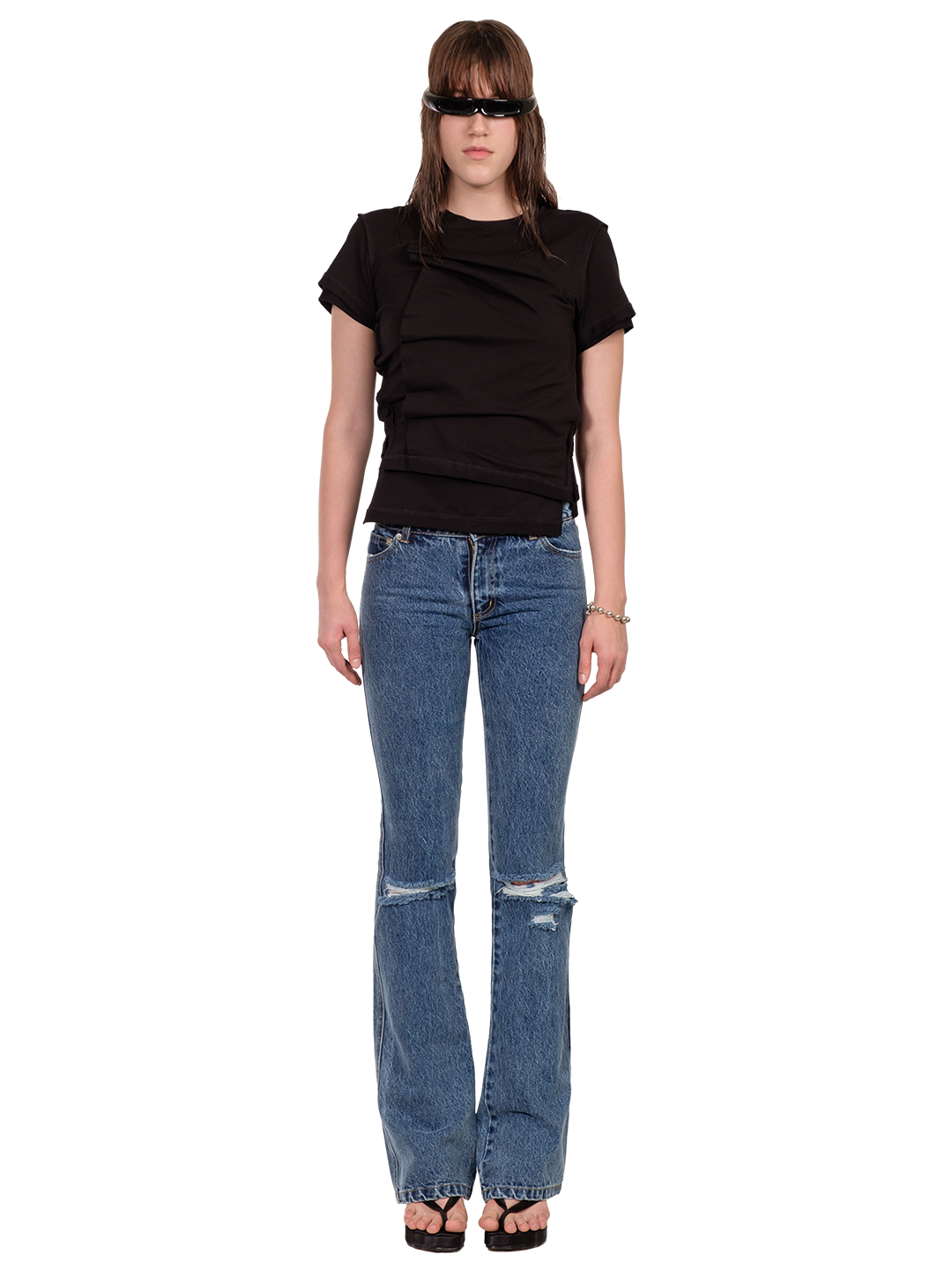 DISTRESSED KNEES FLARED JEANS