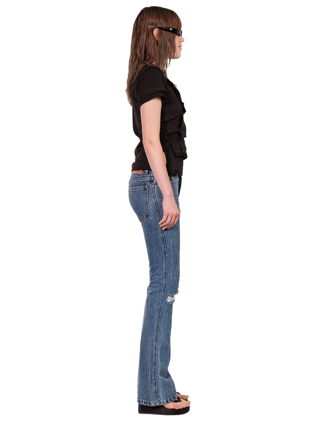DISTRESSED KNEES FLARED JEANS