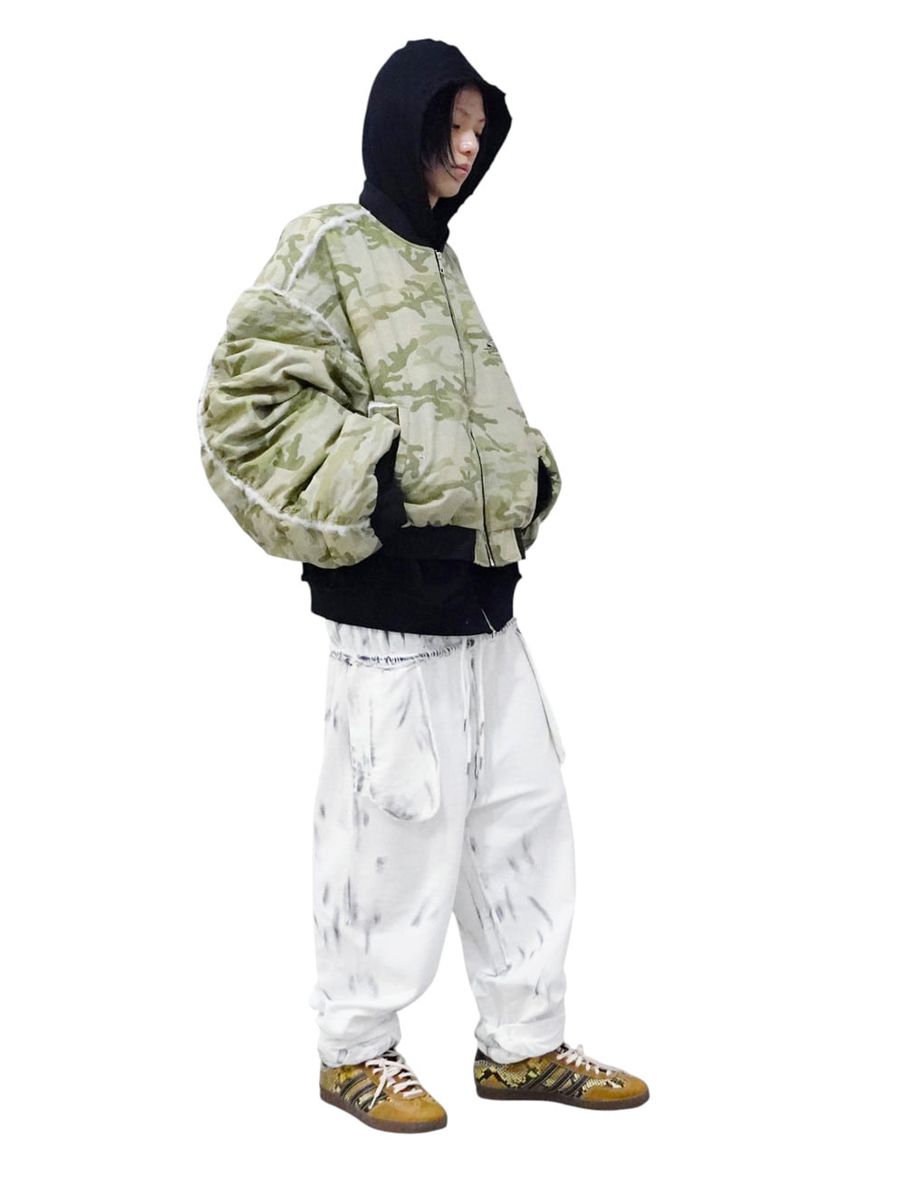 WASHED CAMO BOMBER